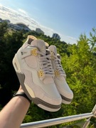 Jordan 4 Retro SE Craft Photon Dust 43 DS DV3742-021