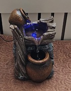 Podświetlona fontanna do salonu, sypialni