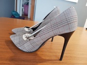 Śliczne,  nowe szpilki 