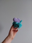 Zabawka handmade włóczka pluszak breloczek