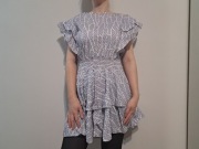 Nowa sukienka z bufiastymi rękawami | Miho's - 100% bawełna