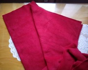 Koc polarowy czerwono - różowy, 145 x 100 cm