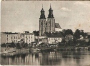 GNIEZNO -- DOMY NAD JEZIOREM -- KATEDRA -- 60-TE