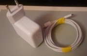 ZASILACZ APPLE MODEL A2743.PLUS 2 METROWY PRZEWÓD C.