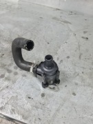 DODATKOWA POMPA POMPKA WODY 2.0D D3 D4 D5 VOLVO