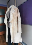 Płaszcz kożuszek ze skór króliczych 