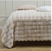 Futrzana narzuta/koc home&you nowa z metką