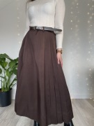 Brązowa plisowana spódnica z paskiem długa maxi czekoladowa rozkloszowana