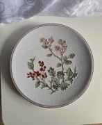 Patera duży talerz majolika ceramika Karlsruhe 32cm kwiat głogu