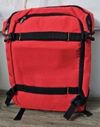 Czerwony pojemny plecak na laptop do pracy podróże dużo kieszonek Della Gao