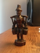 Zabytkowa figurka Hummel Hamburg Mors Man  brąz