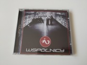 WSPÓLNICY-  W FOLII - WSP-  BŁĄD W POLIGRAFII