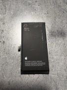 Oryginalna bateria iPhone 13 demontaż