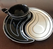 Filiżanka i dwa talerzyki Jing Jang