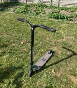 Hulajnoga Root Industries