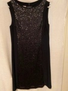 Sukienka Anna Klein – elegancka, czarna, z cekinami
