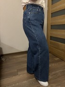 C0A003 NIEBIESKIE JEANSY Z PROSTĄ NOGAWKĄ LEVI'S 30