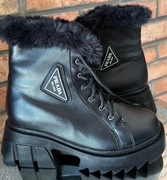 Śliczne Botki z futerkiem na platformie 36 ( 23,5 cm ) NOWE