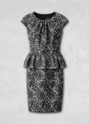 Sukienka SIMPLE z baskinką żakardowy wzór S/36 office chic
