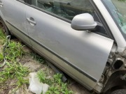 Passat B5 drzwi przednie prawe LB7Z stan idealny kompletne 