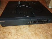 Rejestrator Hikvision DS-7716NI-E4 na 16 kamer IP