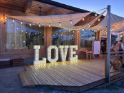 Napis LOVE sprzedam