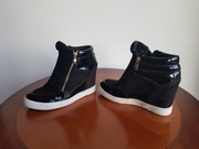 Botki na koturnie roz. 38