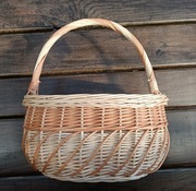 Wiklinowy kosz na grzyby lub zakupy 