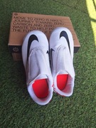 Korki chłopięce Nike Vapor, rozm. 28