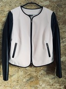 BODYFLIRT Marynarka pudrowy róż z czarną ekoskórą 42