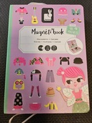 Magneti Book Costumes