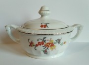 Thun - cukiernica sygnowana z lat 1918-1945