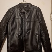 Kurtka że skóry ekologicznej