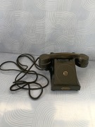 Stary ładny telefon bakelit