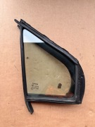 Mała szyba drzwi prawy przód Toyota Yaris III 11-20 68215-0D050 2005r