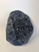 From „Stamtąd” Talisman Talizman Kamień