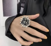 Pierścionek damski piękny srebro 925