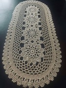 OWALNY BIEŻNIK SZYDEŁKOWY Z GRUBEGO LŚNIĄCEGO KORDU