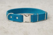 Ręcznie robiona obroża welurowa dla psa - niebieska półzaciskowa, na klamrę