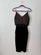 Sukienka TFNC London czarna S elastyczna