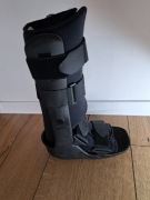 But ortopedyczny rozmiar 40-43