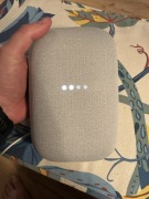 Głośnik Google Nest Audio – kolor Chalk – stan bardzo dobry