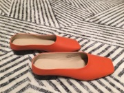 Klapki damskie marki COS rozmiar 39