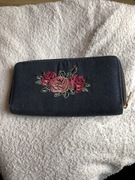 Duży portfel damski na zamek 