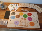 Drewniana zabawka edukacyjna Montessori: matematyka