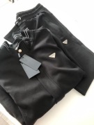 KOMPLET DRESOWY PRADA 