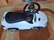 Samochodzik pchacz Mercedes 