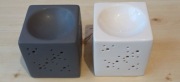 Ceramiczny kominek zapachowy kostka szara i biała - 2 szt. nowe