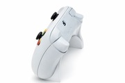 Minimalistyczny stojak na kontroler xbox series s x