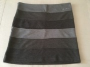 Spódniczka Chillin Cropp - M